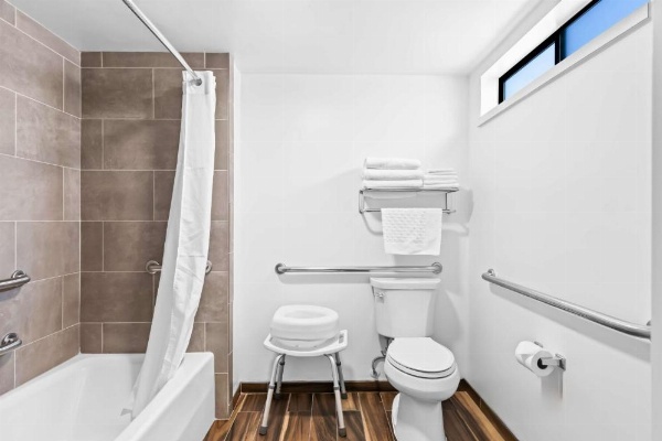 Best Western Garden Inn image 21
