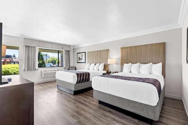 Best Western Garden Inn image 26