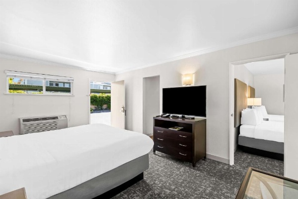 Best Western Garden Inn image 47