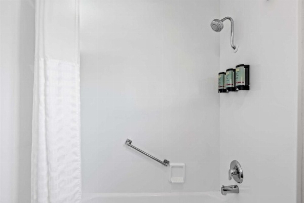 Best Western Garden Inn image 54